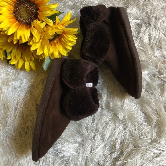 Steve Madden Slippers - Picture 4 of 14